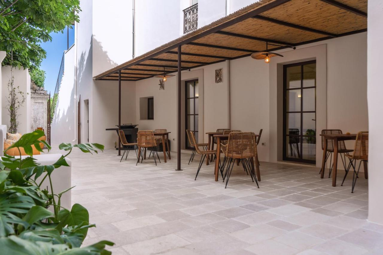 Bed and Breakfast Palazzo Frangipane Salve Exterior foto