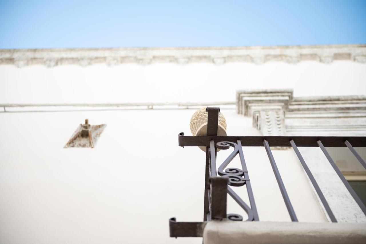 Bed and Breakfast Palazzo Frangipane Salve Exterior foto